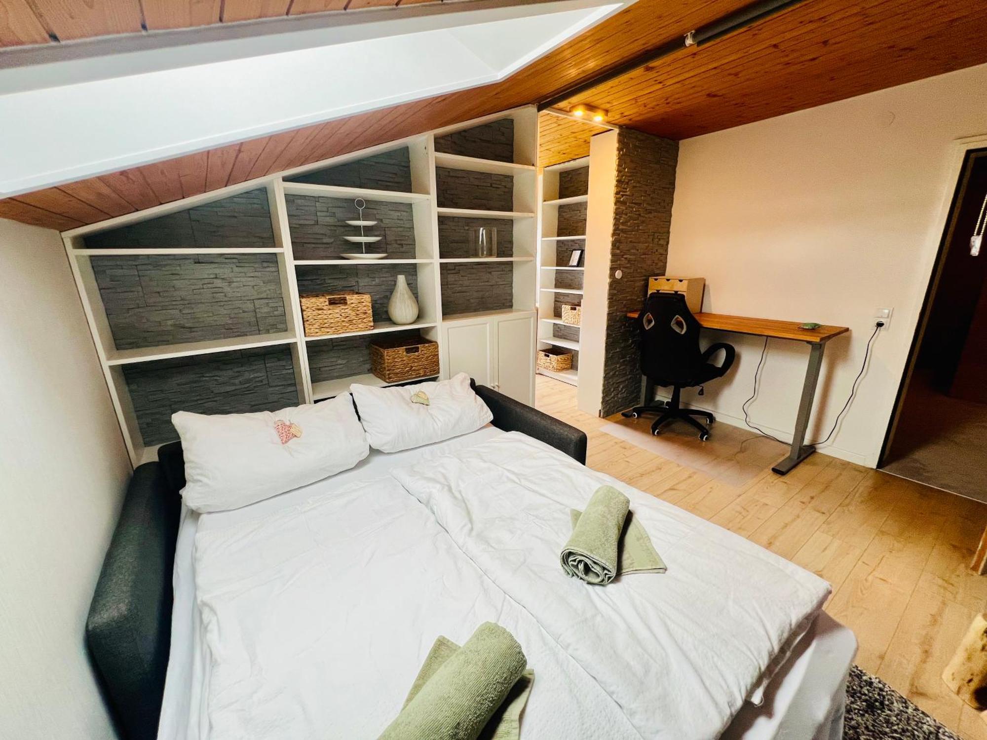 Mitten Im Schwarzwald Mit Infrarot-Sauna Und Garagenparkplatz Schönwalde 외부 사진